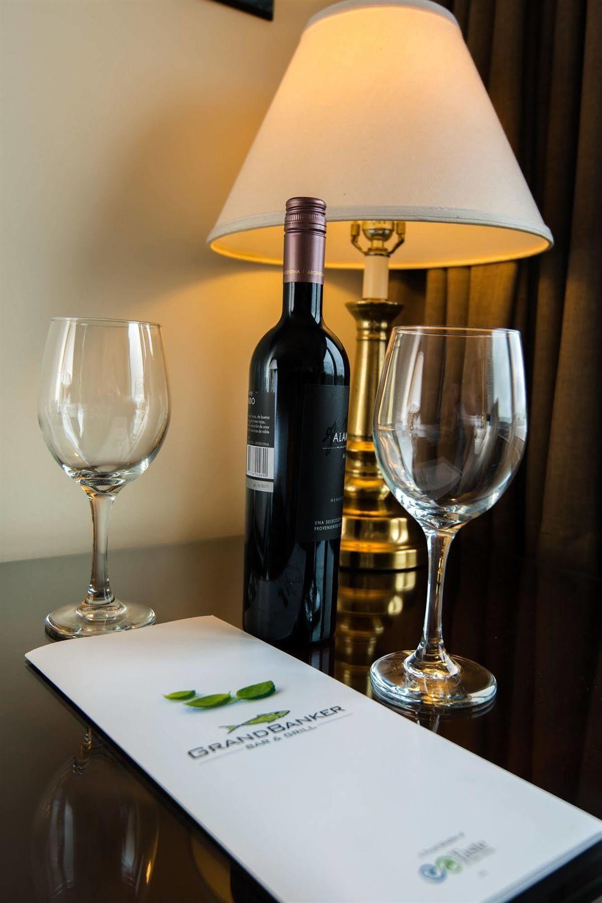 Brigantine Inn Луненберг Экстерьер фото